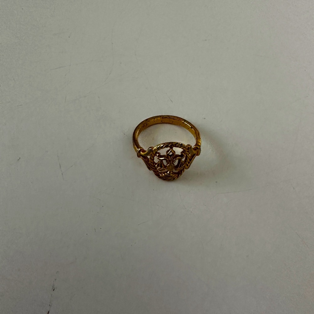 Lady justice ring